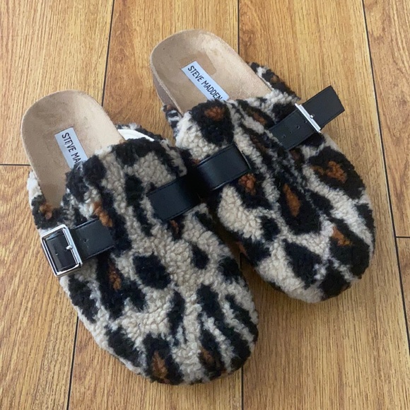Steve Madden Leopard Print Mules with Black Buckle - Picture 1 of 5